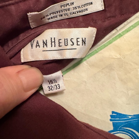 Set of 2 Men’s Van Heusen Size 16 1/2 32/33 Long Sleeve Button Down Shirts - Picture 10 of 11